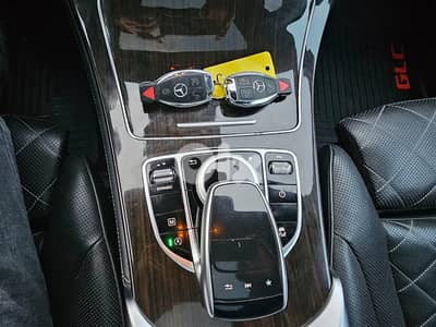Mercedes-Benz GLC-Class 2019