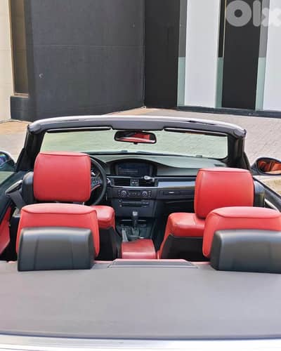 BMW E93 2008