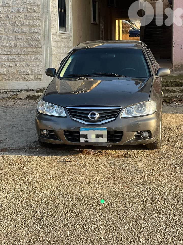 Nissan 2011 0