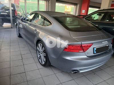 Audi A7 2011