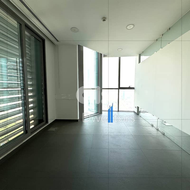 Office for rent in Sin el Fil - 250 MTS2 - 4 Rooms 0