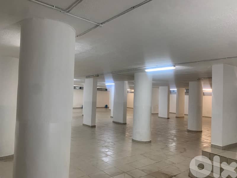 SPACIOUS WAREHOUSE IN RAWCHE PRIME | 2 LEVELS | 1400SQ | AM-337 0