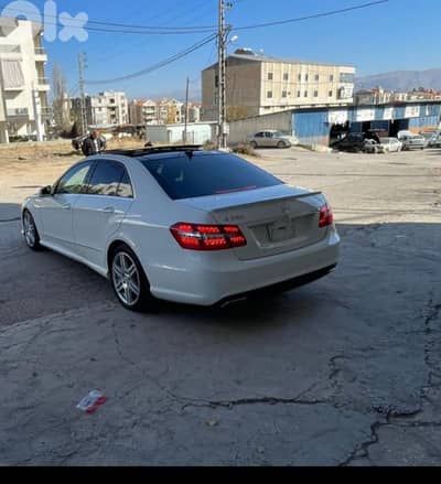 Mercedes-Benz E-Class 2010