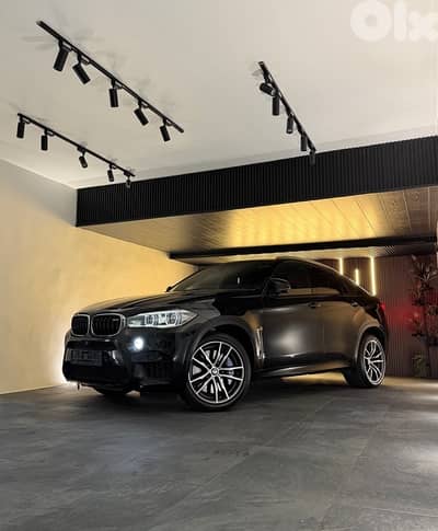2016 BMW X6 M// Competition 54,000 Km Only One Owner