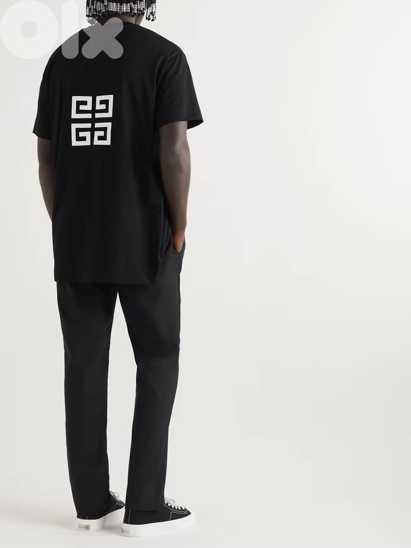GIVENCHY T-SHIRT With Tags Size XL 1