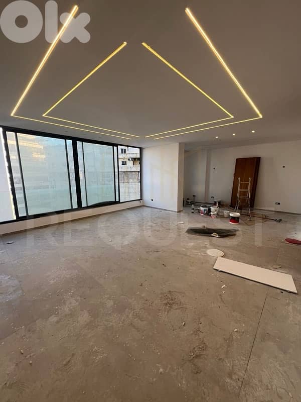 Apartment For Sale in Sakiet El Janzeer 0