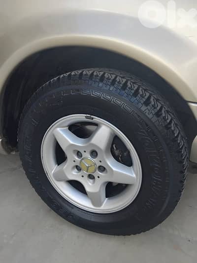 Mercedes-Benz ML-Class 2002