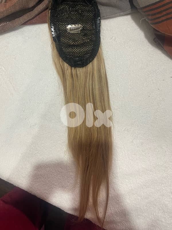 3 used real (hair)extension clips for hair 1