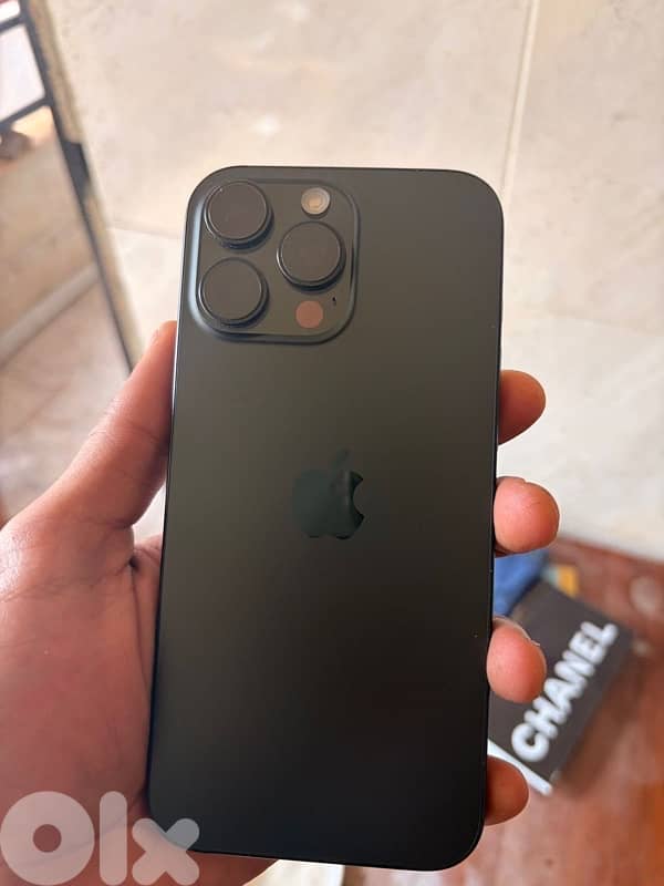 16 Pro Max 256gb 0
