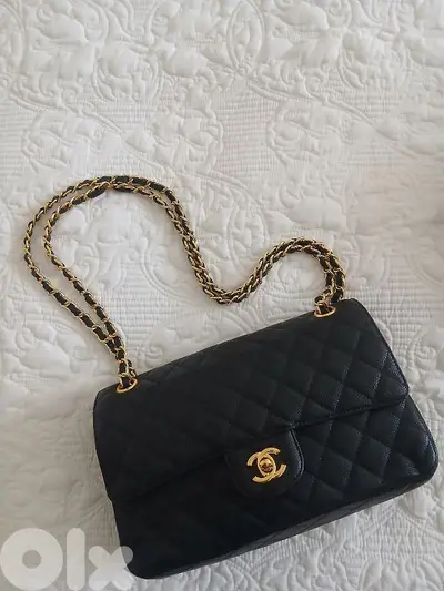 Classic Flap Crossbody Bag