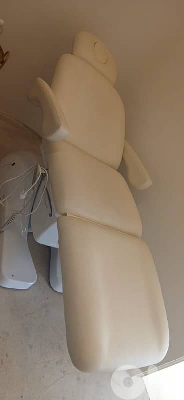 3 motors chair 3
