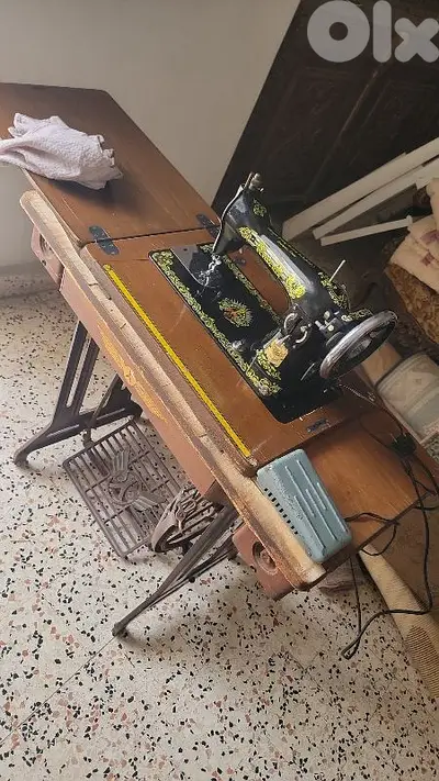 sewing machine