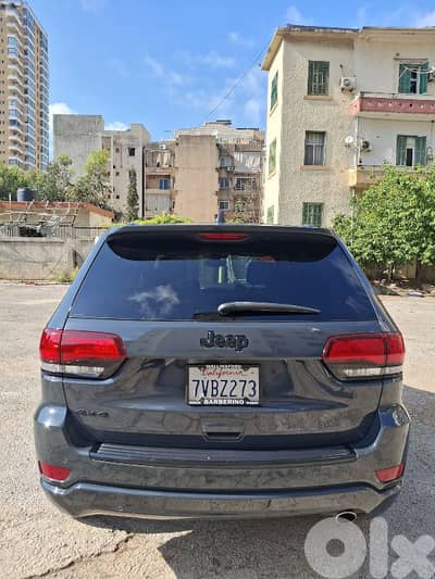 Jeep Grand Cherokee 2018 4x4 altitude clean car fax