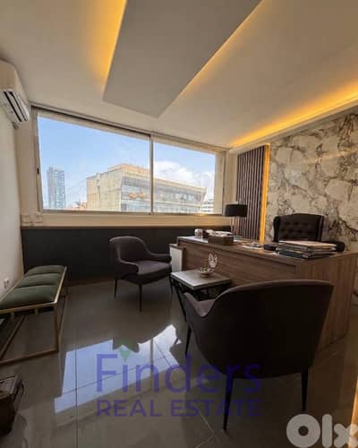 Office for rent in Horsh Tabet! مكتب للإيجار في حورش تابت!