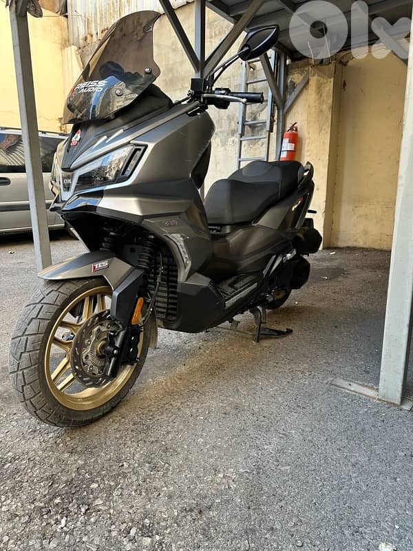 sym husky adv 300 0