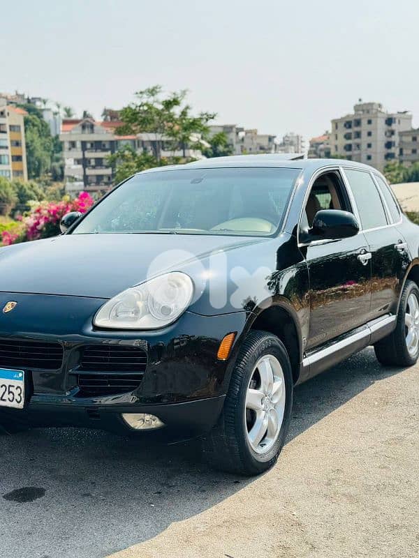 Porsche Cayenne 2004 0