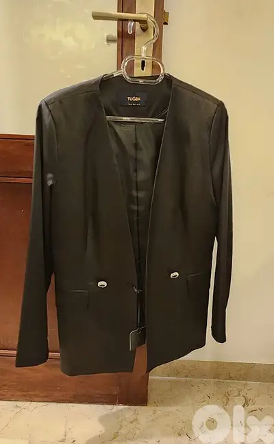 Black Women’s Jacket – TUGBA (New with Tag)