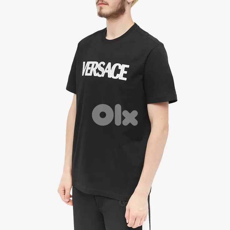 Versace Logo T-Shirt - new with tags ( SIZE XL ) 1