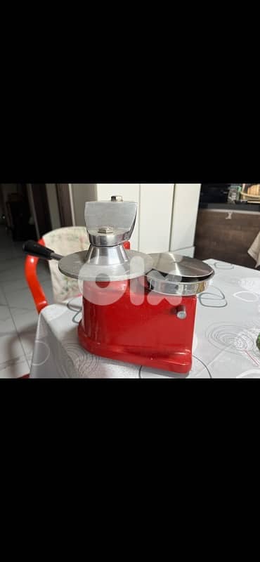 مكنة هامبرغر 0