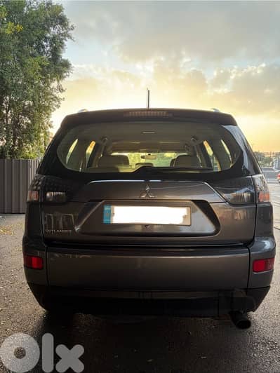 Mitsubishi Outlander 2009