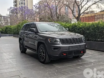 Grand Cherokee 2018 4WD Trail-hawk / 0 Accidents 81,000 miles Grand Cherokee 2018 4WD Trail-hawk / 0 Accidents 81,000 miles