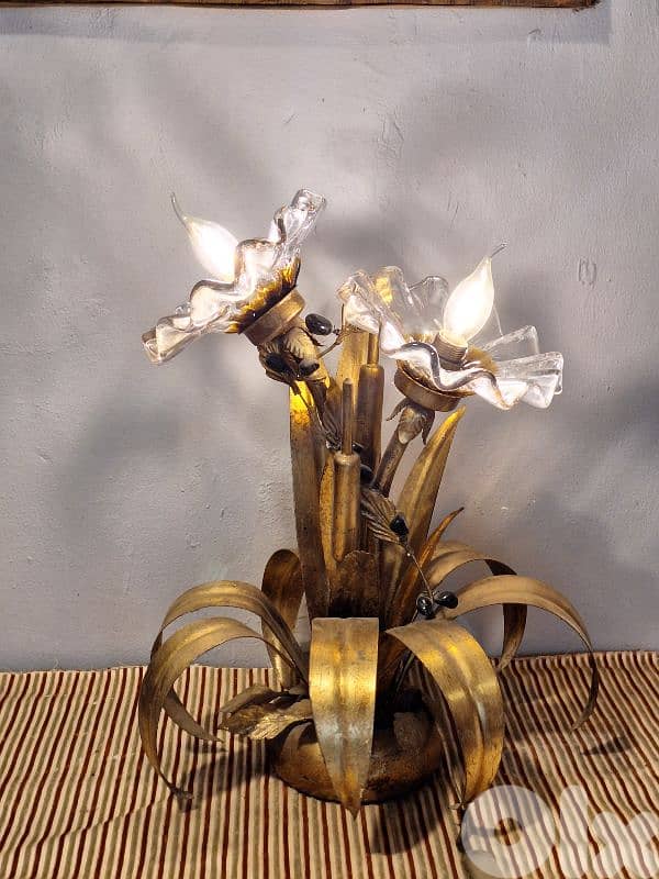 french antique flower shaped lamp 0
