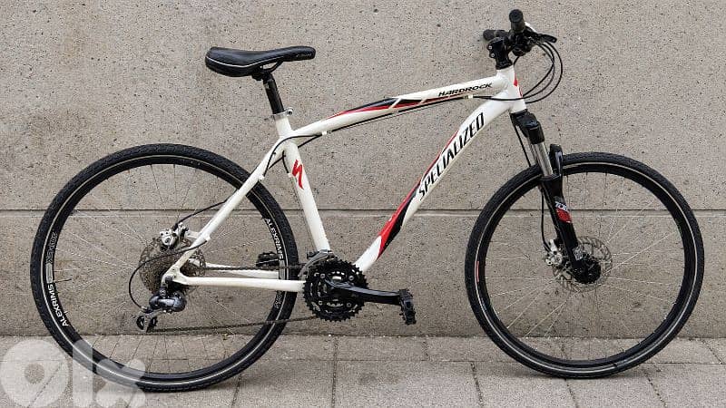 Specialized Hardrock Mountain Bike - Your Next Adventure Awaits! 0