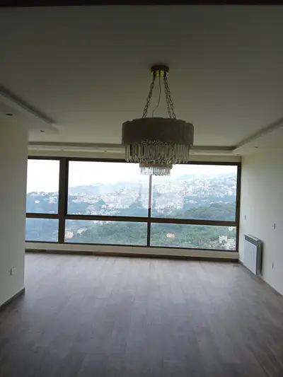 Apartment For Sale-Cornet El Hamra- شقة للبيع- قرنة الحمراء