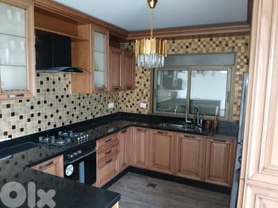 Apartment For Sale-Cornet El Hamra- شقة للبيع- قرنة الحمراء