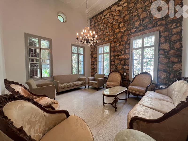 Used Traditional Furniture for Sale 4
