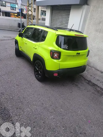 Jeep Renegade latittude 4x4 ajnabi,trailhauk interier,dble sun roof Jeep Renegade latittude 4x4 ajnabi,trailhauk interier,dble sun roof
