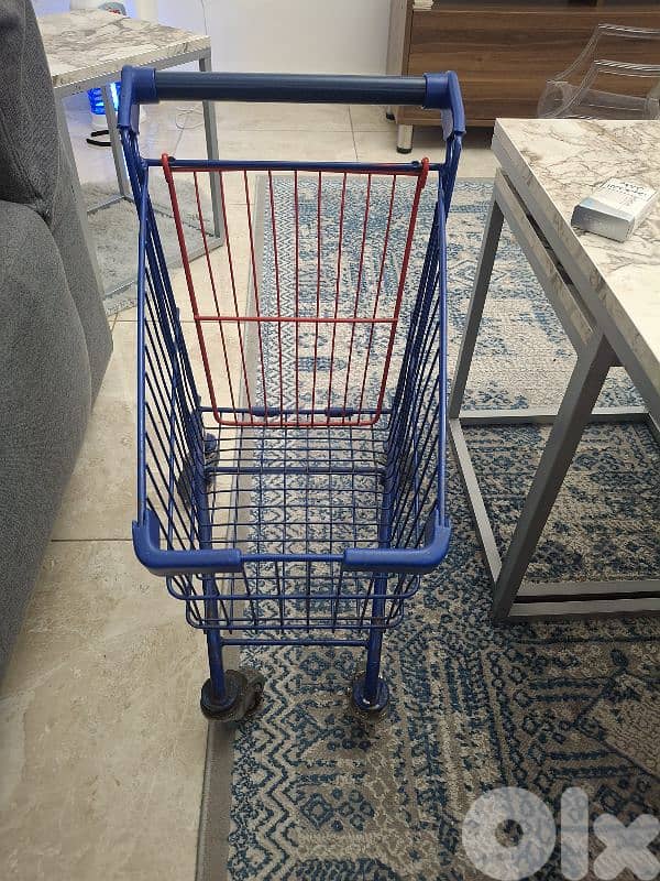 trolly 0