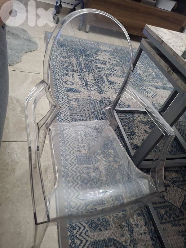 chair 0