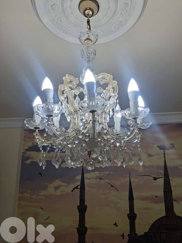 chandelier 0