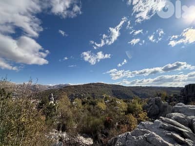 3,400 Sqm Land in Faitroun