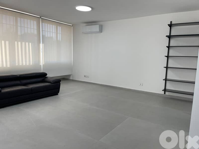 Office for Rent in Hazmieh. 0