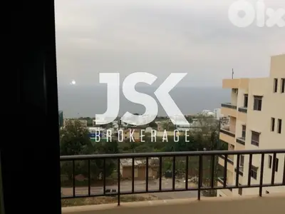 L21134 - 3-Bedroom Apartment with Sea View For Sale in Aamchit