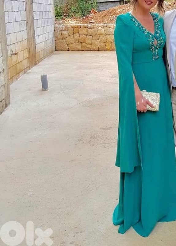 woman dress 0