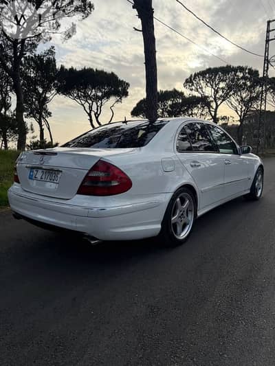Mercedes-Benz E-Class 2006