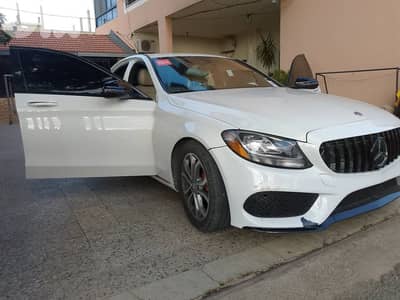 Mercedes-Benz C-300 2018