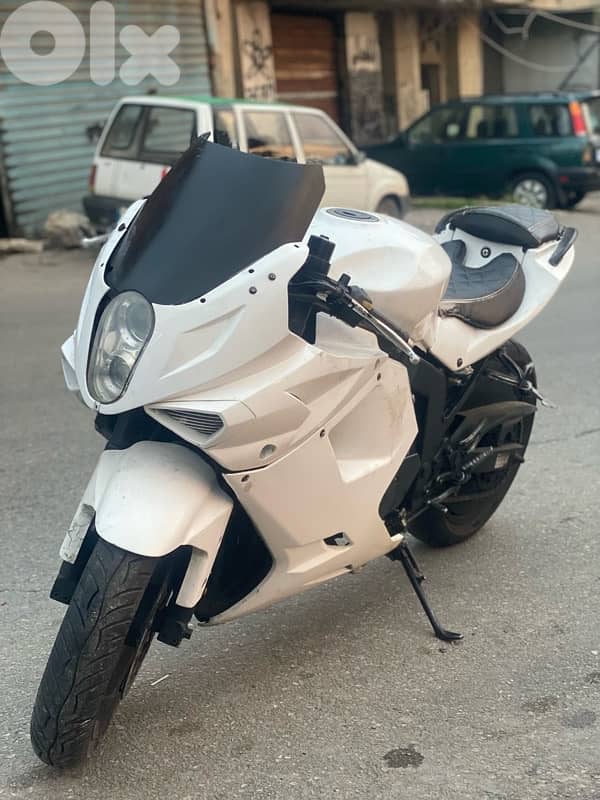 hyosong250cc v-twin 2