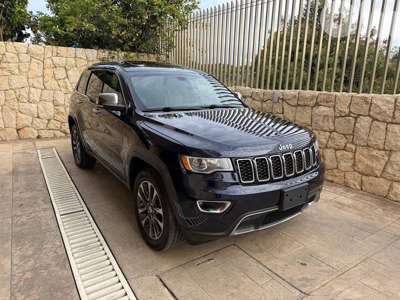 Jeep Grand Cherokee Limited clean carfax 2018 full options! 0
