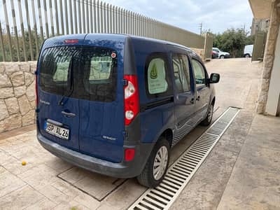 Renault Kangoo rapid 1.6/16 valve Full german 2011