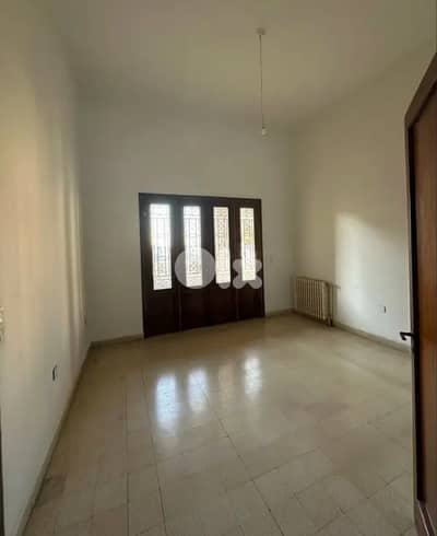 390 SQM Traditional Apartment in Jal El Dib, Metn