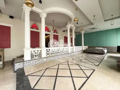 2 Floors - 500 Sqm Restaurant With Terrace For Rent in Geitaoui