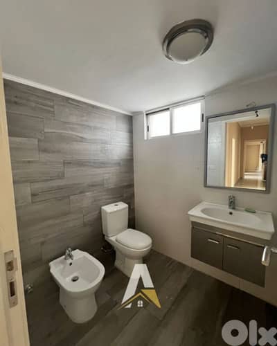 220 SQM Office In Zalka With Sea View