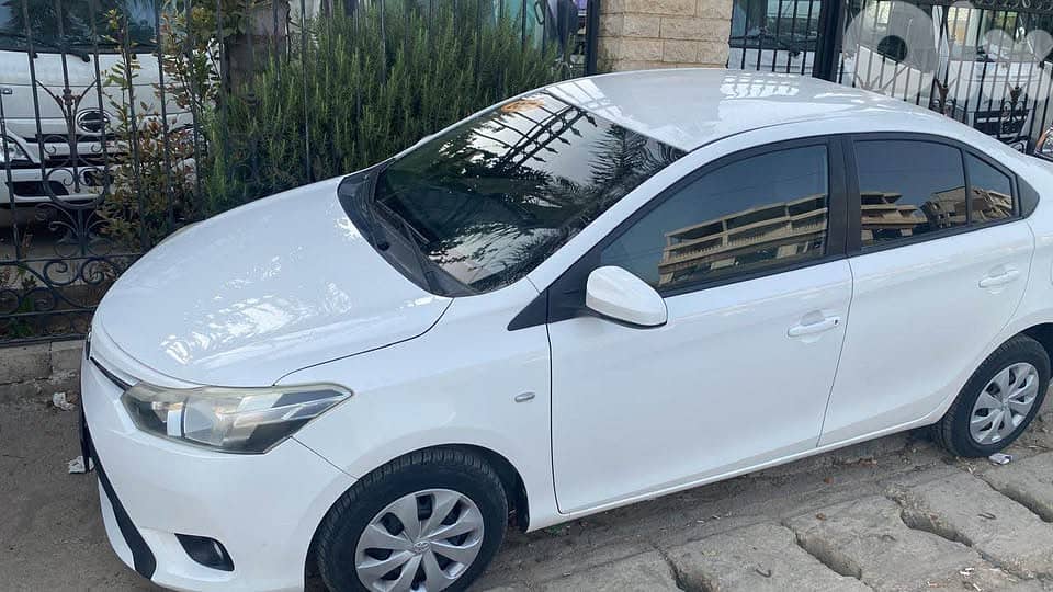 Toyota Yaris Sedan 2017 0