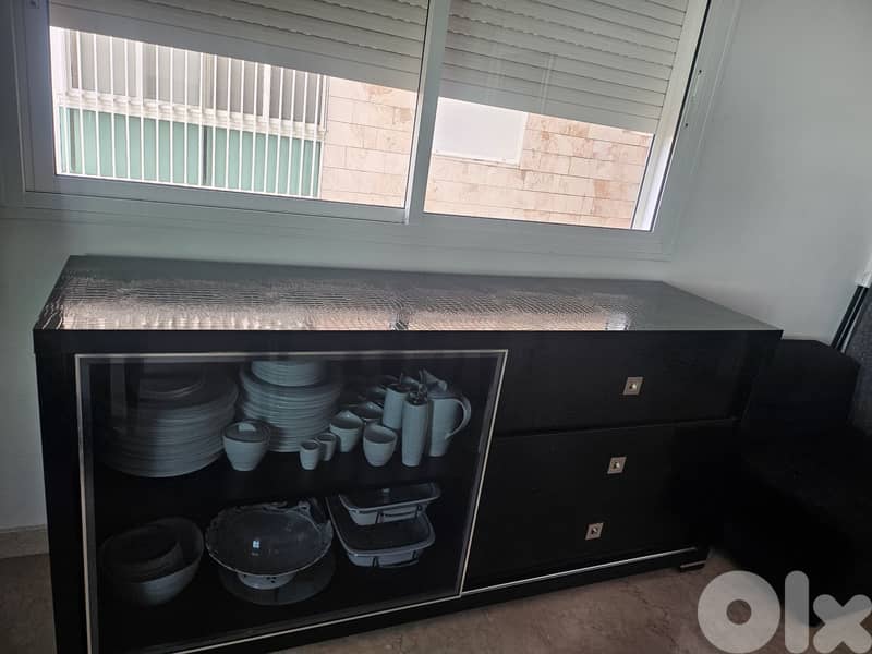 Modern dining table + buffet +8 chairs 2