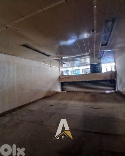 35 SQM Shop In Bourj Hammoud