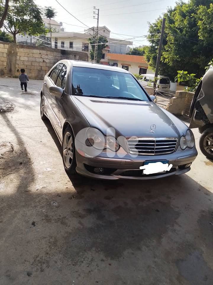 Mercedes-Benz C-Class 2005 0